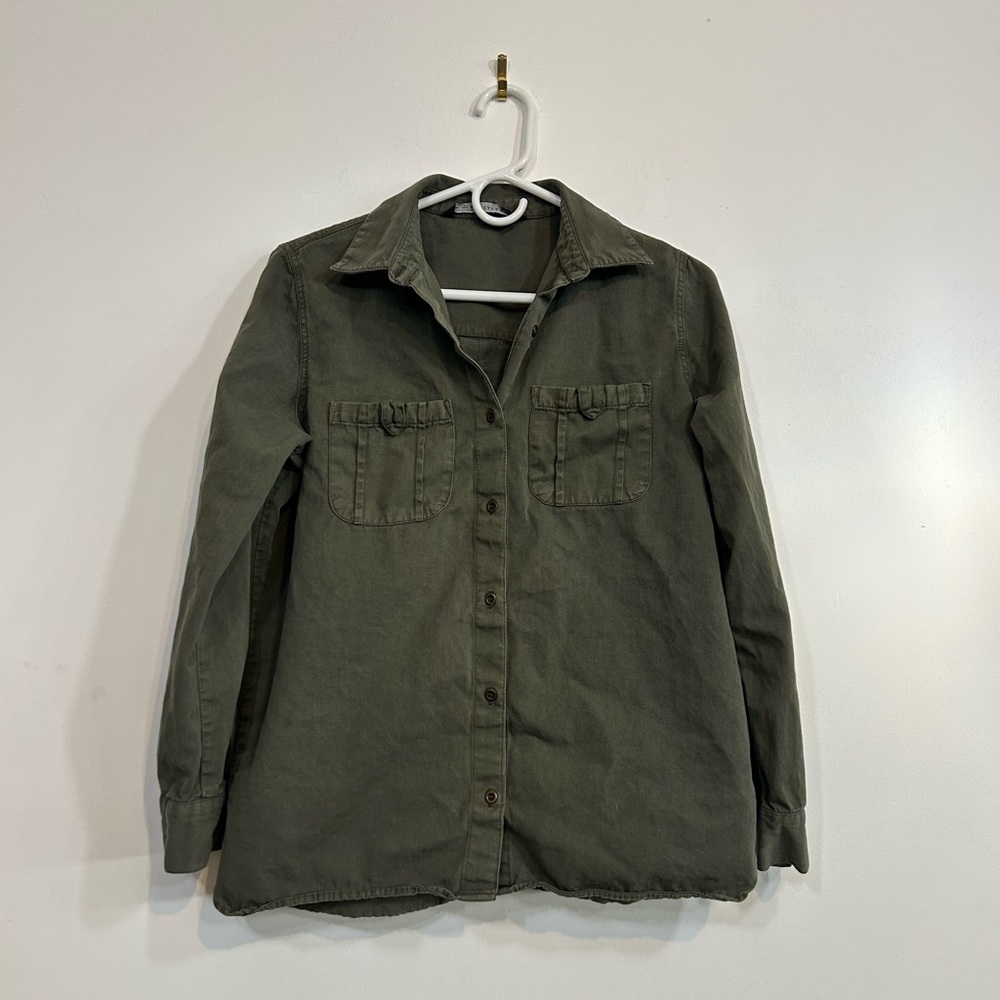 Zara Basic Dark Green Button Up Shirt Women’s Size Medium